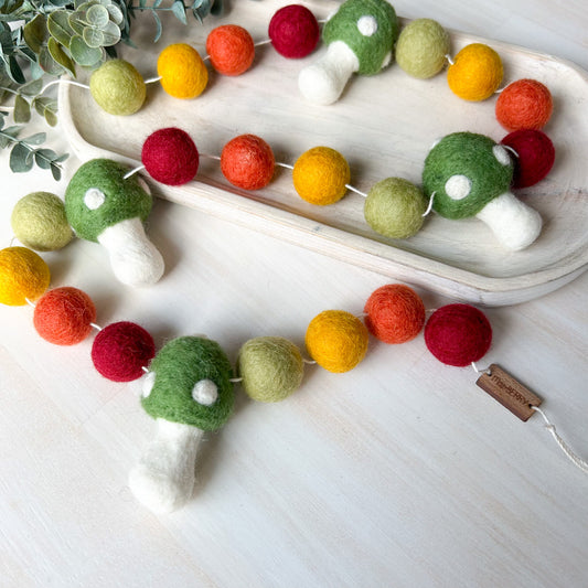 Green Woodland Mushroom - Toadstool - Fall Felt Garland