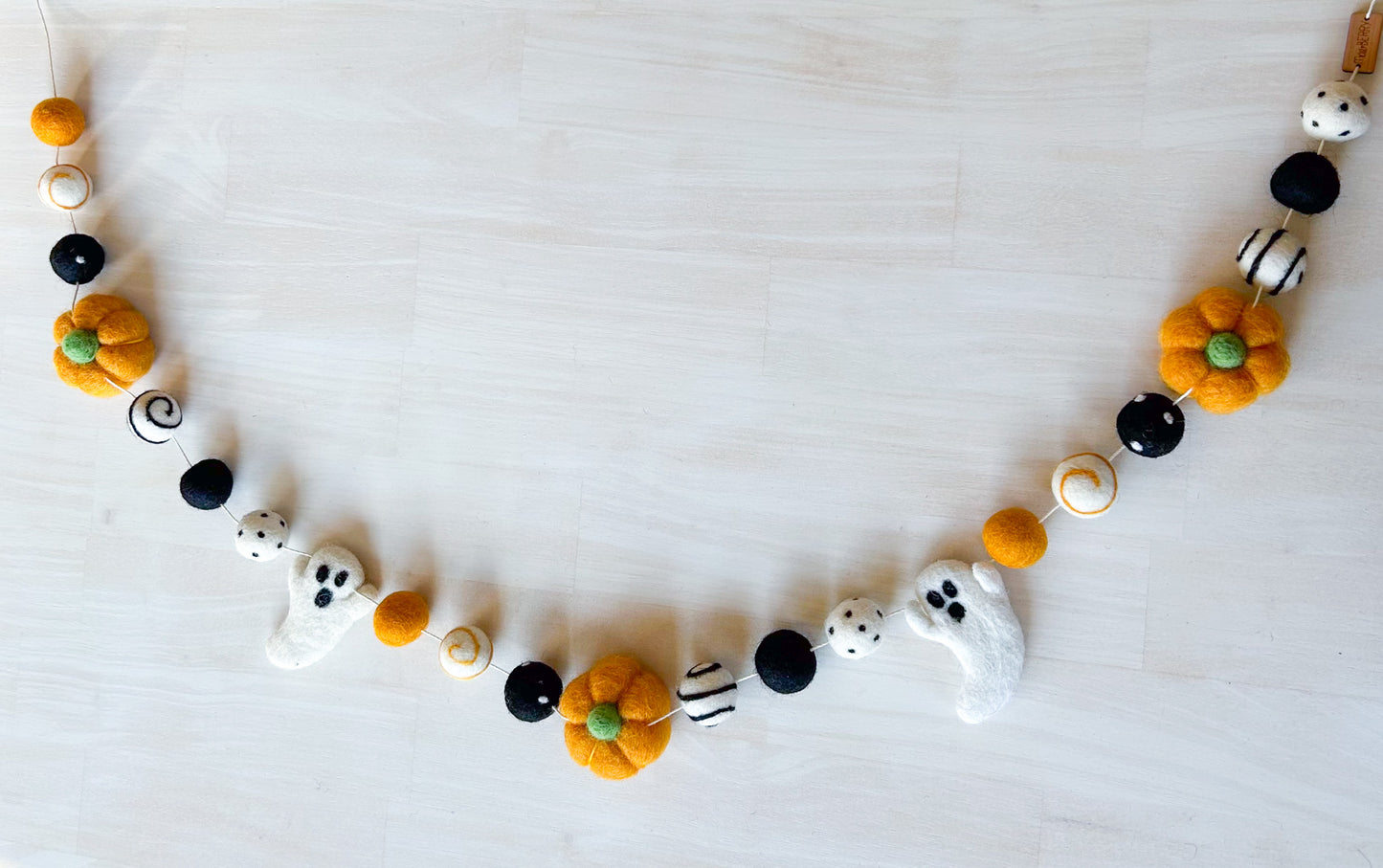 Ghost & Pumpkin Garland - Black & Orange - Halloween Felt Garland