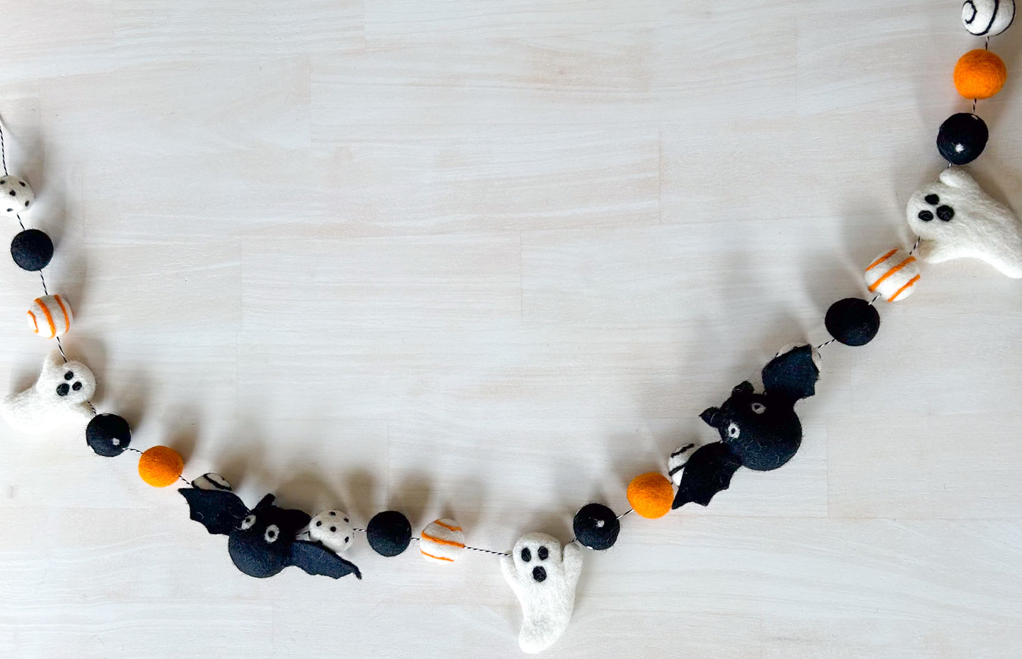 Ghost & Bat - Black & Orange - Halloween Felt Garland