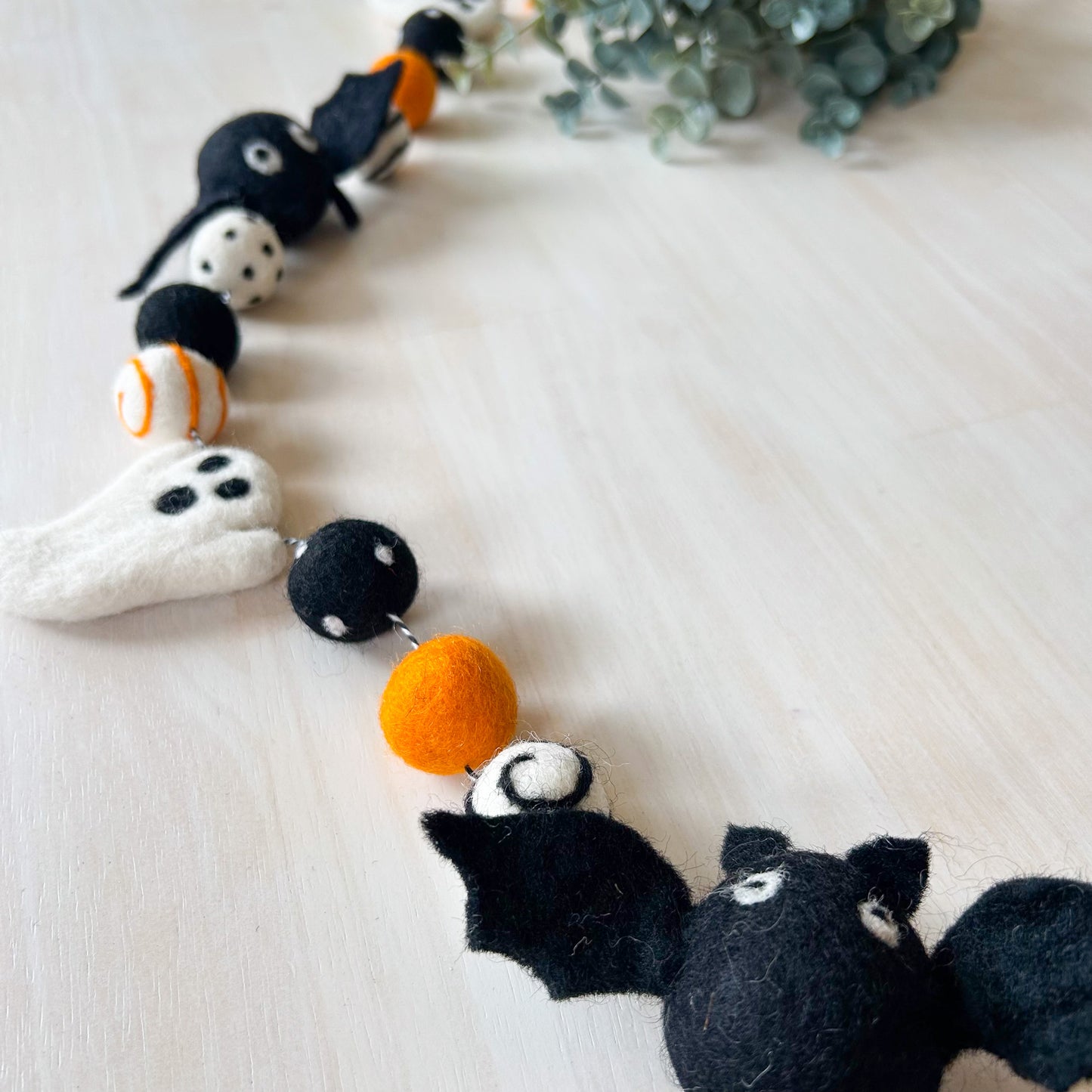 Ghost & Bat - Black & Orange - Halloween Felt Garland