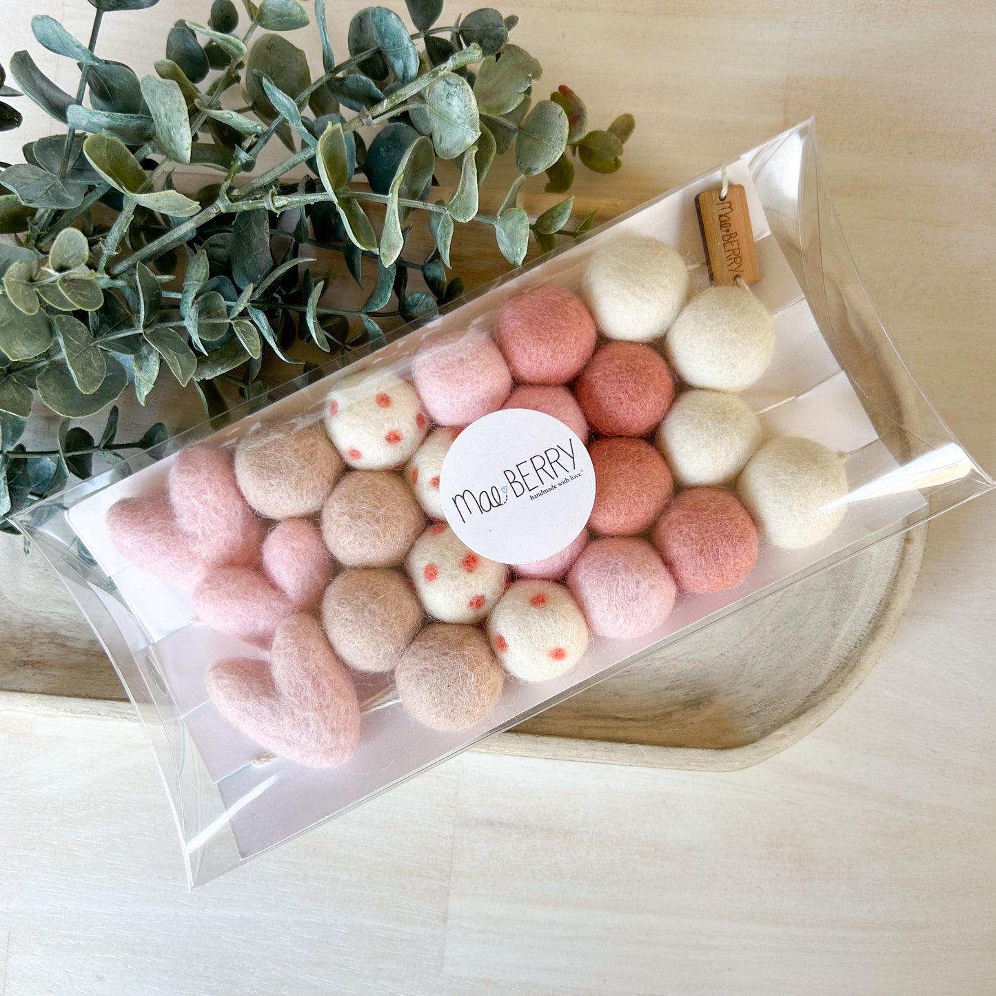 Ombre-Blush Hearts Garland