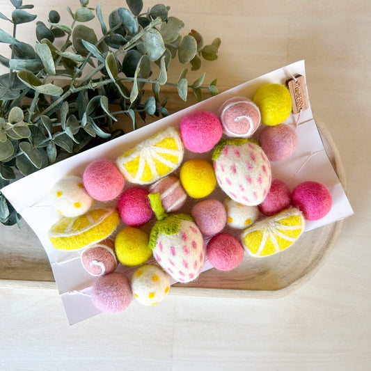 Strawberry Lemonade Garland