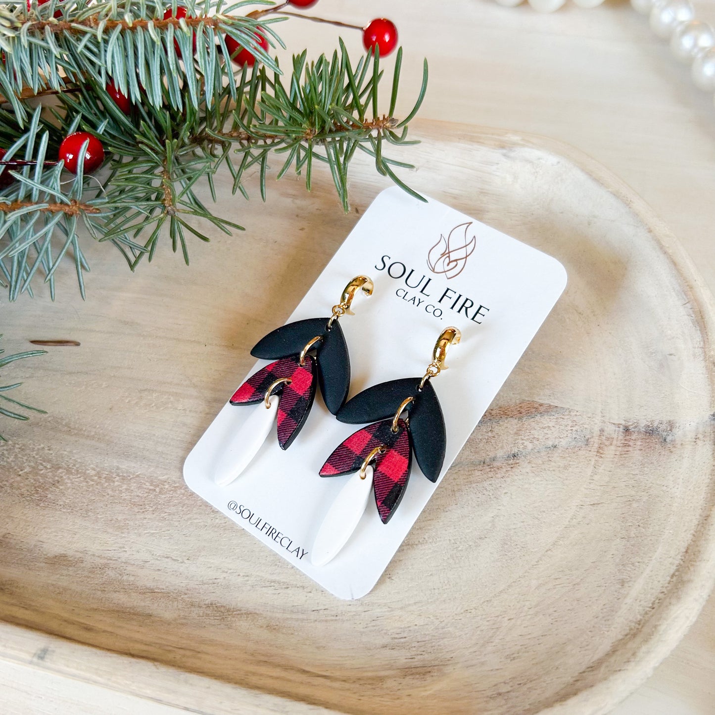 Buffalo Plaid Leaf Drop - Christmas Statement Earrings