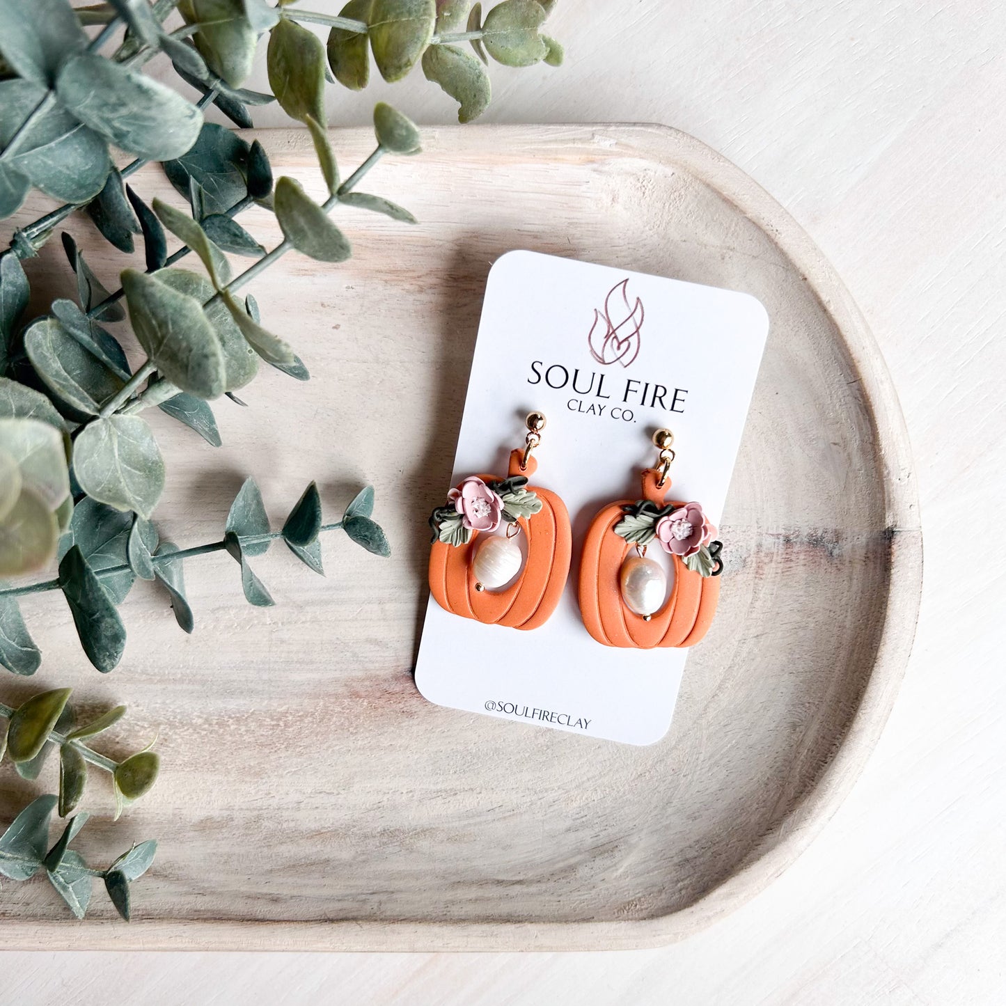 Floral Pumpkin Pearl - Statement Earrings