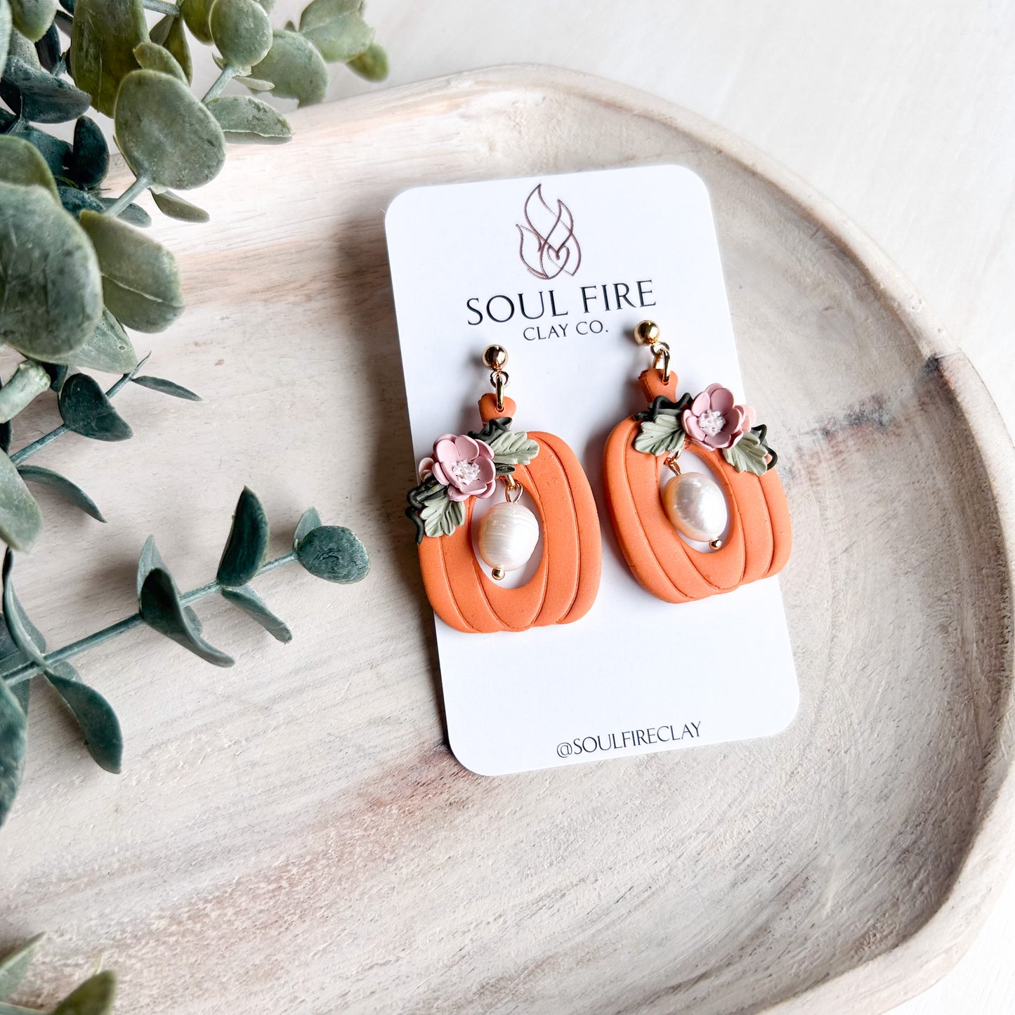 Floral Pumpkin Pearl - Statement Earrings