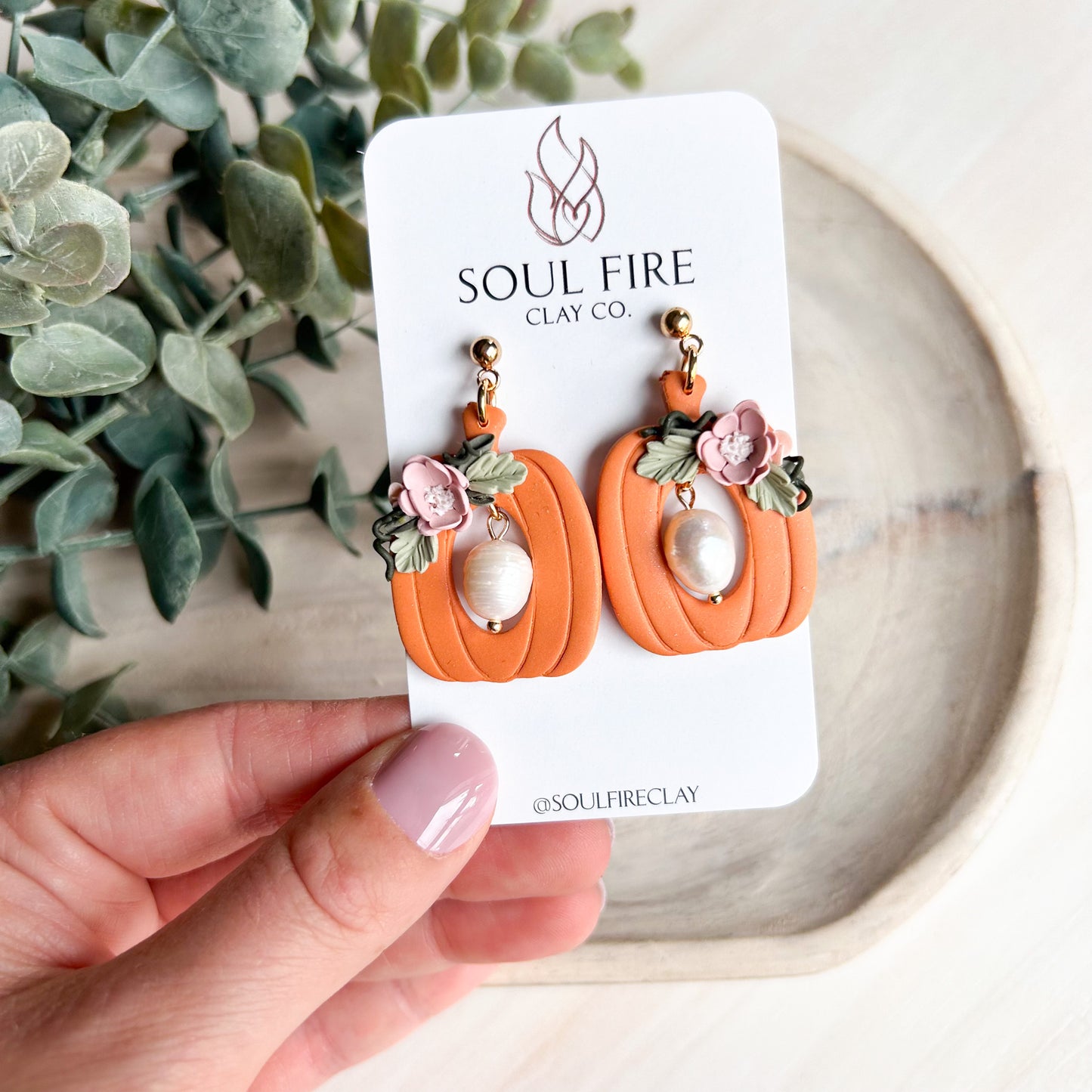 Floral Pumpkin Pearl - Statement Earrings