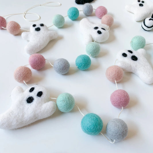 Pastel Ghost Garland