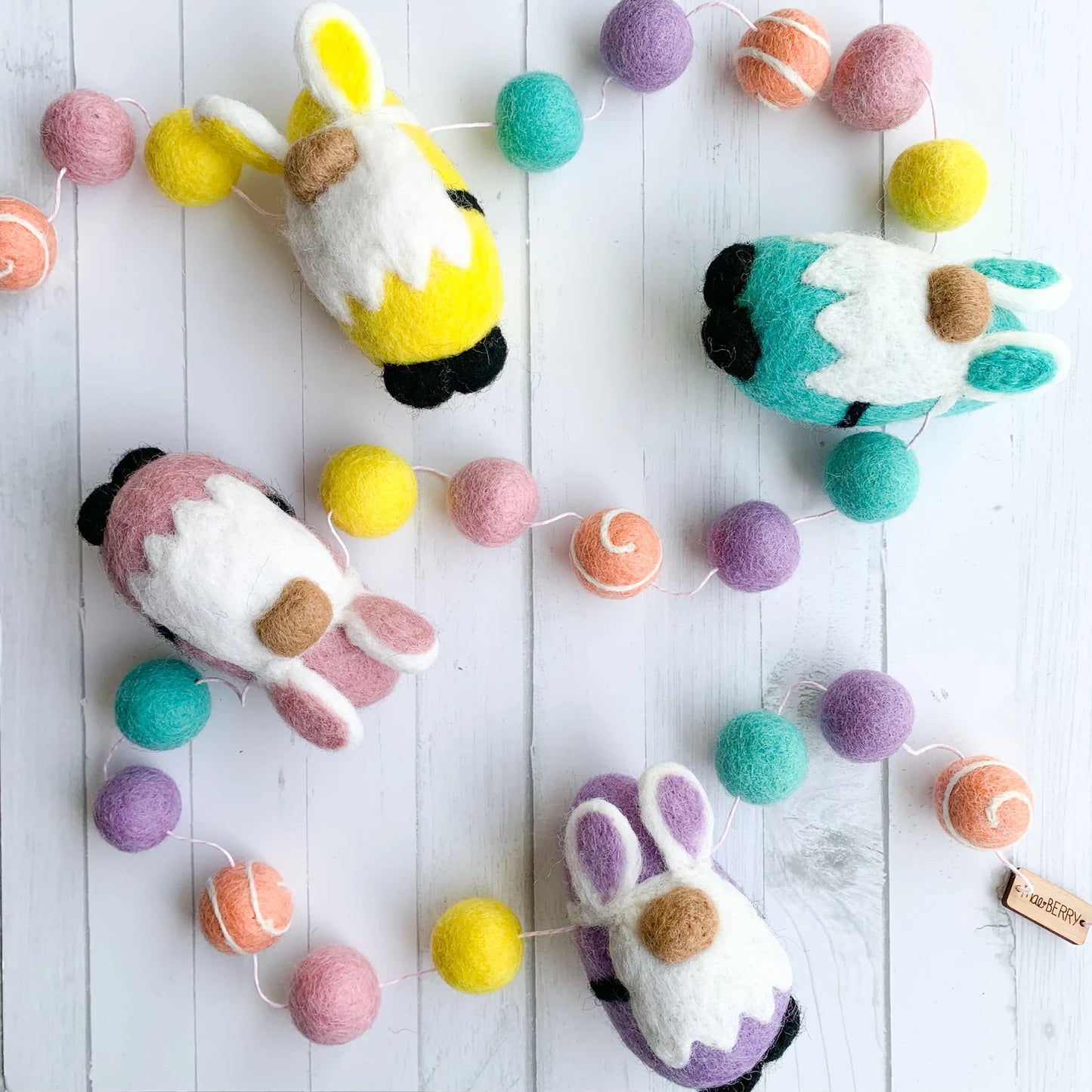 Easter Bunny Gnomes Garland